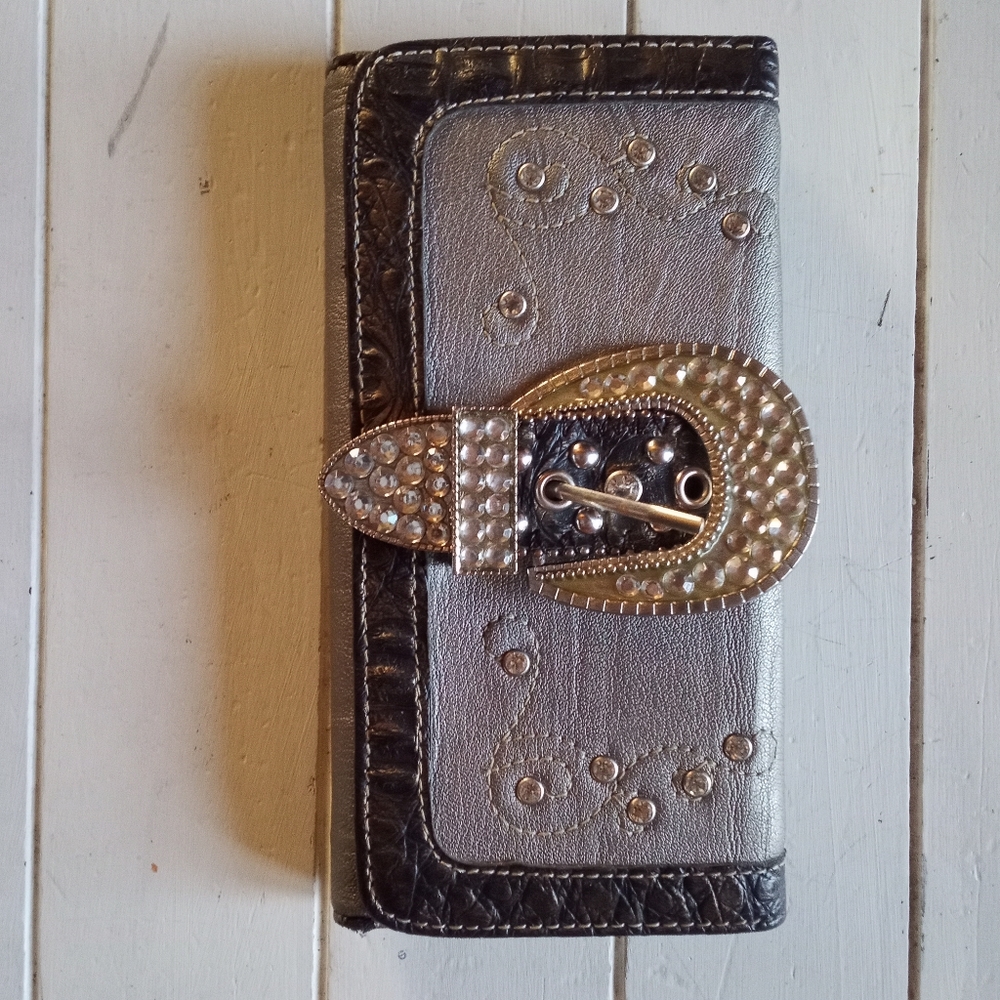 Montana West Wallet